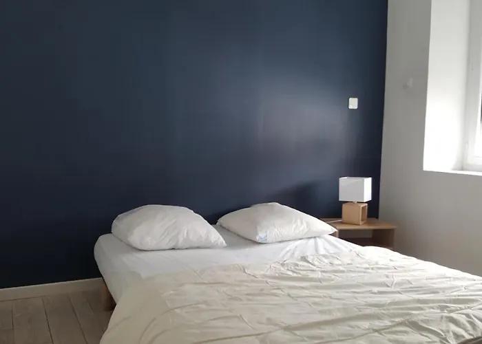 Centre Vannes logement 3 pièces avec parking